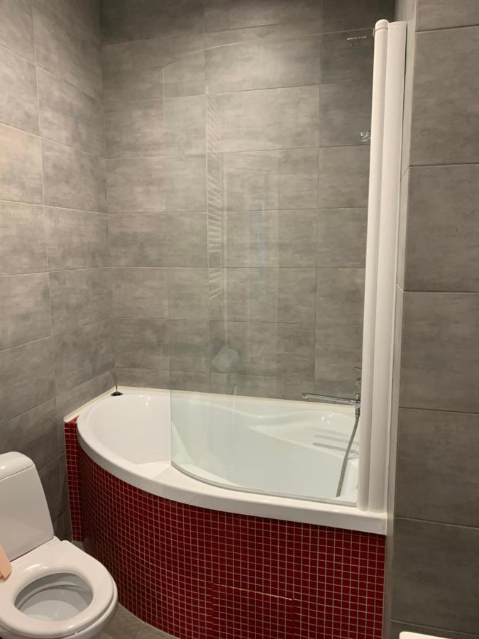 Срібний Дім Apartments Truskavets Eksteriør bilde